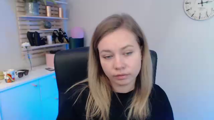 bambiHOLLY