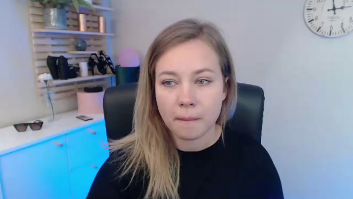 bambiHOLLY