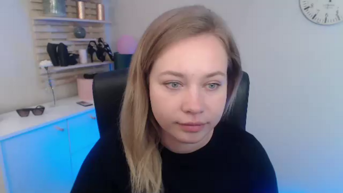 bambiHOLLY