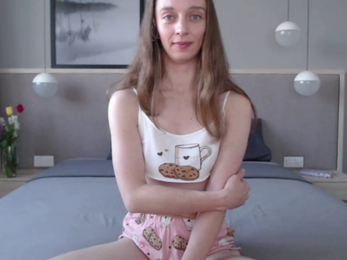 InnocentCuteMiss