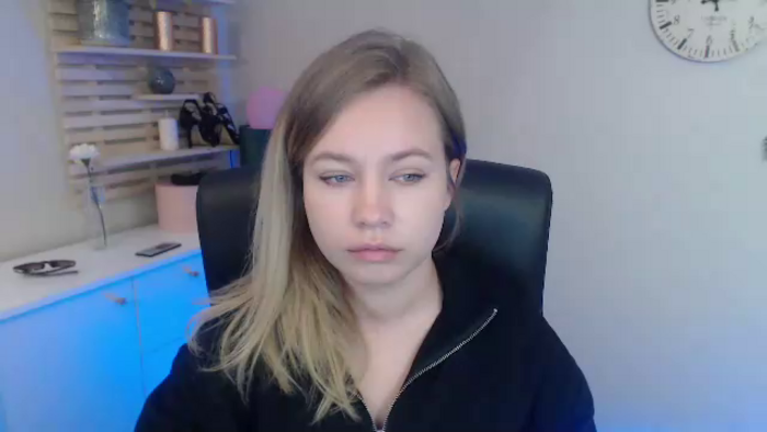 bambiHOLLY