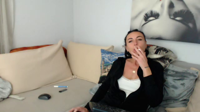 JolieCarla
