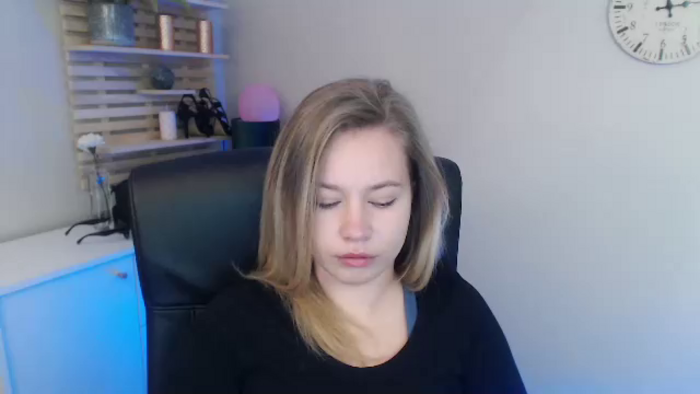 bambiHOLLY