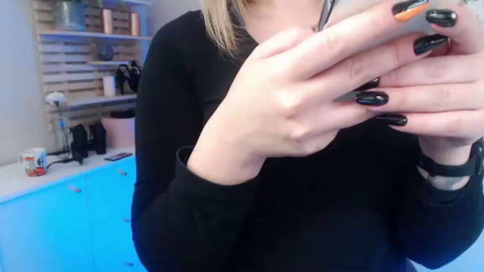 bambiHOLLY