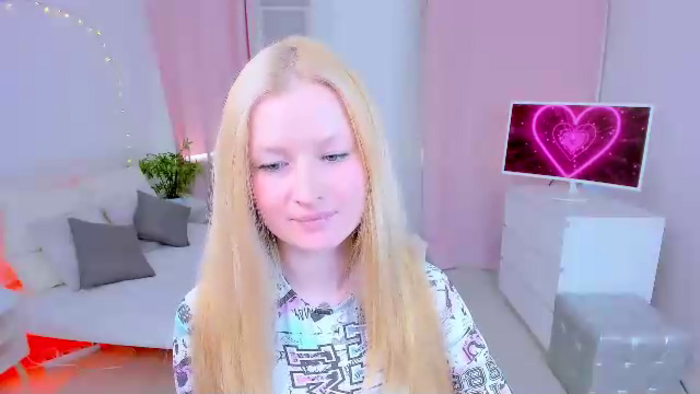 LalyPeach