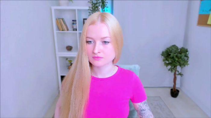LalyPeach