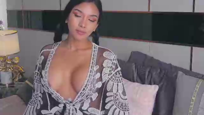 KinkiNicoleCummings
