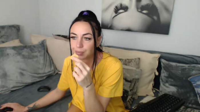 JolieCarla