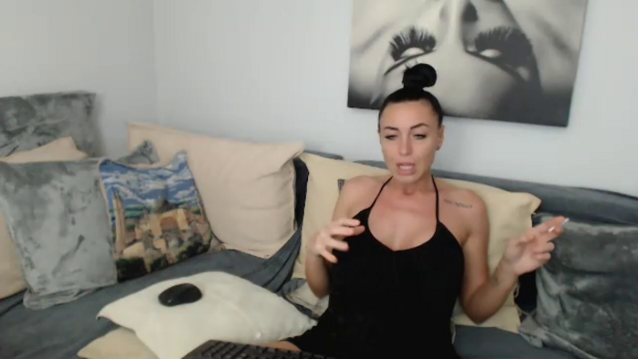 JolieCarla