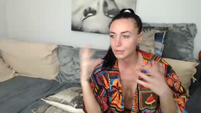 JolieCarla