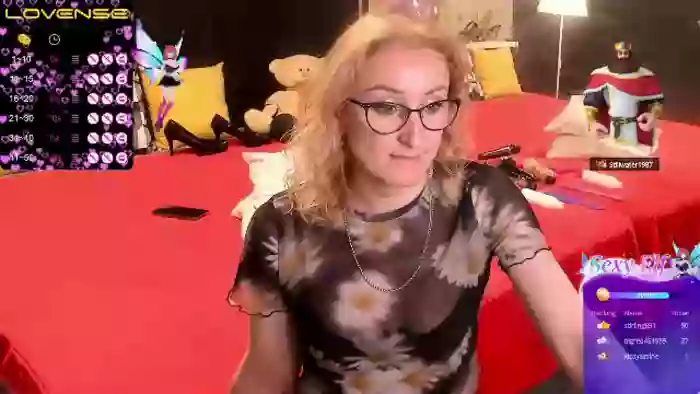 2024/07/13/cams-madissonkiss-04-00-02