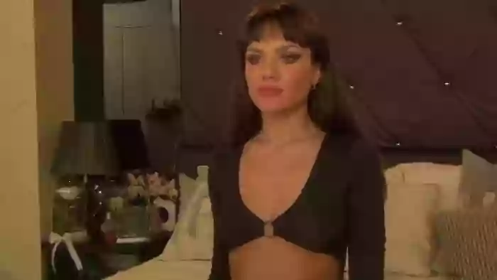 2024/07/26/cams-emma_shy-00-03-20