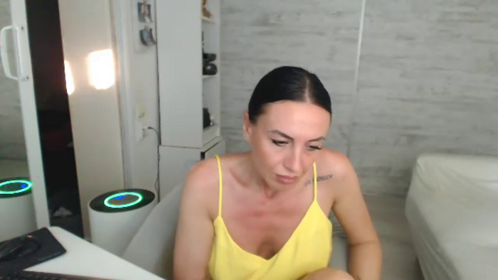 JolieCarla