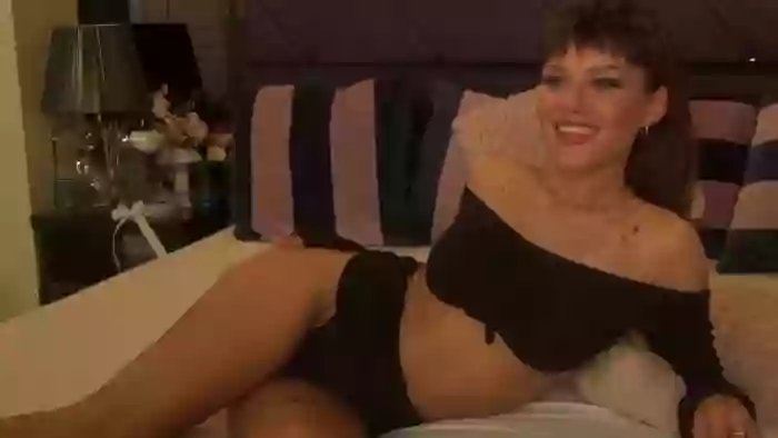 2024/08/20/cams-emma_shy-20-28-26