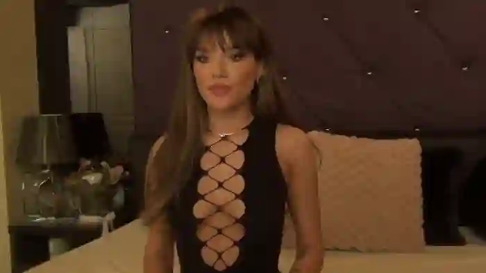 2024/11/29/cams-emma_shy-21-22-52