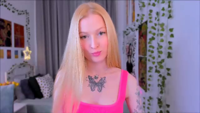 LalyPeach