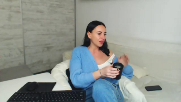 JolieCarla
