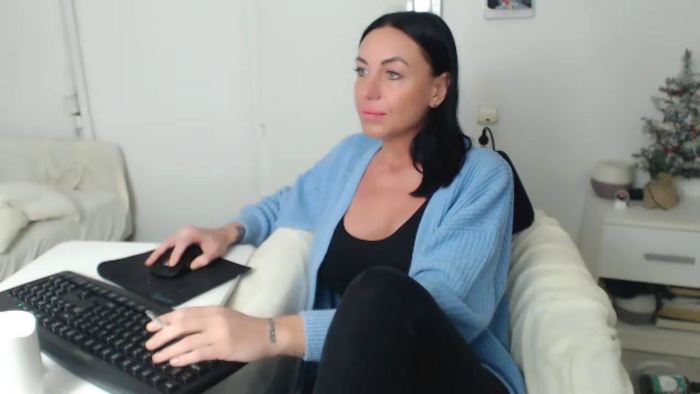 JolieCarla