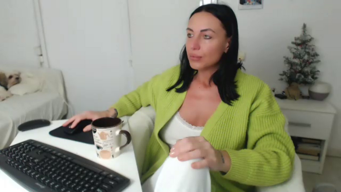 JolieCarla