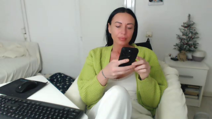 JolieCarla