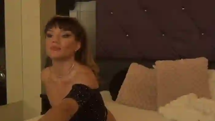 2025/01/06/cams-emma_shy-22-09-07