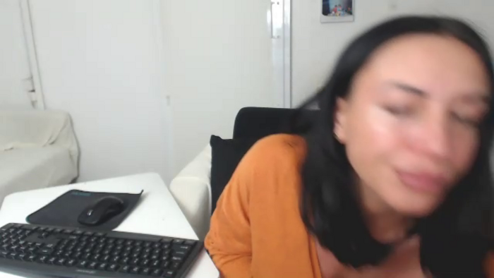 JolieCarla