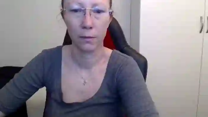 2025/01/09/cams-morganadelray-05-13-49