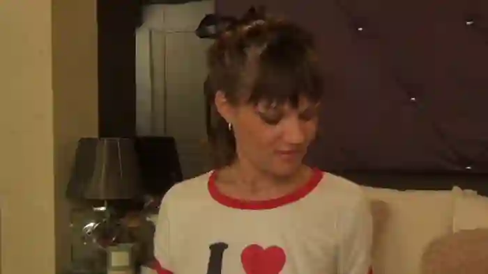 2025/01/10/cams-emma_shy-03-51-42