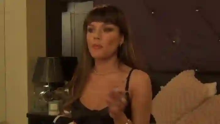 2025/01/13/cams-emma_shy-02-07-39