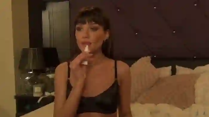 2025/01/13/cams-emma_shy-03-34-26