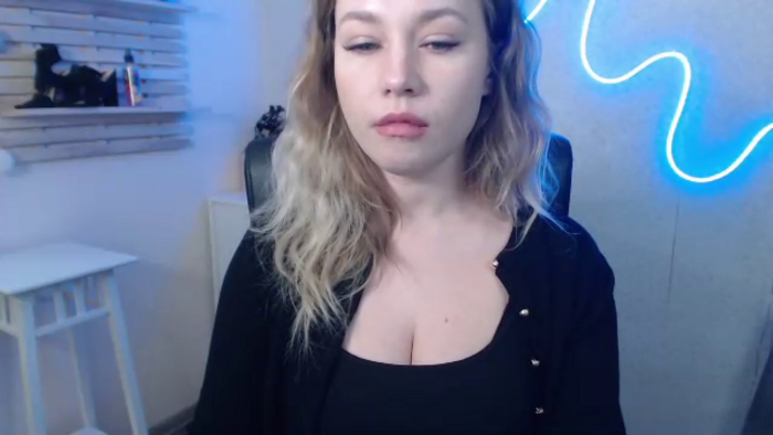 bambiHOLLY