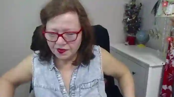 2025/01/16/cams-adeleemodel-10-29-23