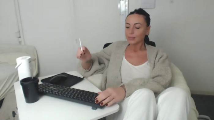 JolieCarla