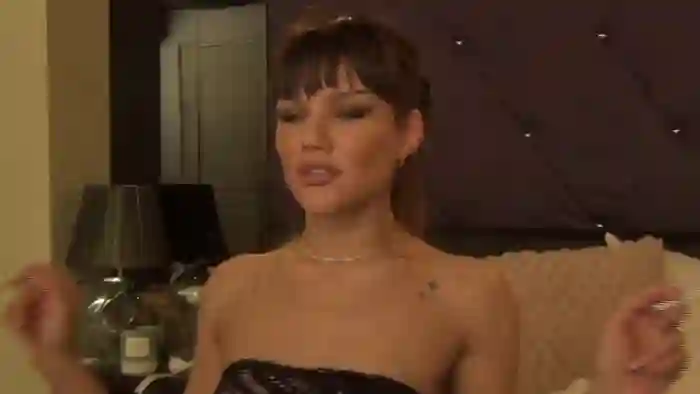 2025/01/16/cams-emma_shy-02-23-19