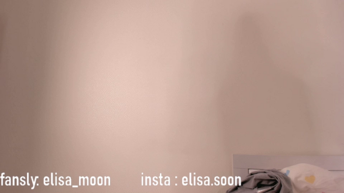 elisa_moon