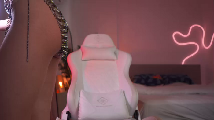 emma_land
