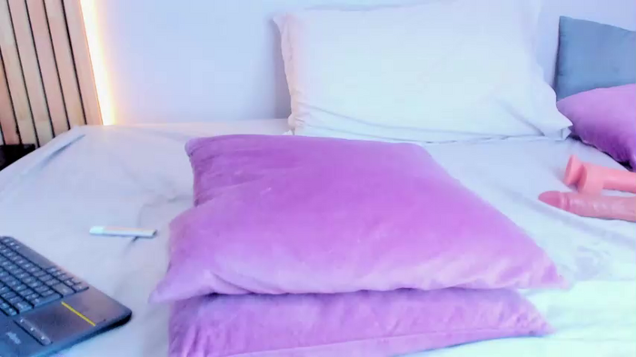 mia_reeves