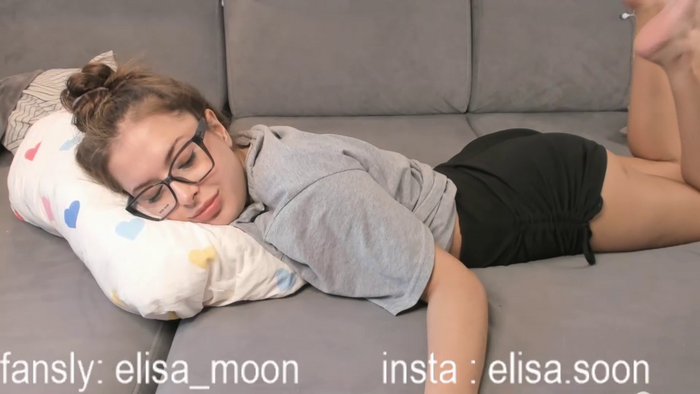 elisa_moon