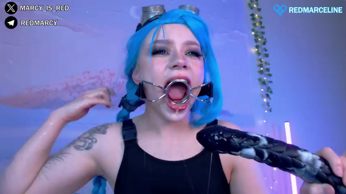 marceline_red