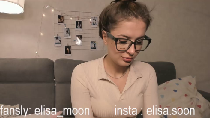 elisa_moon