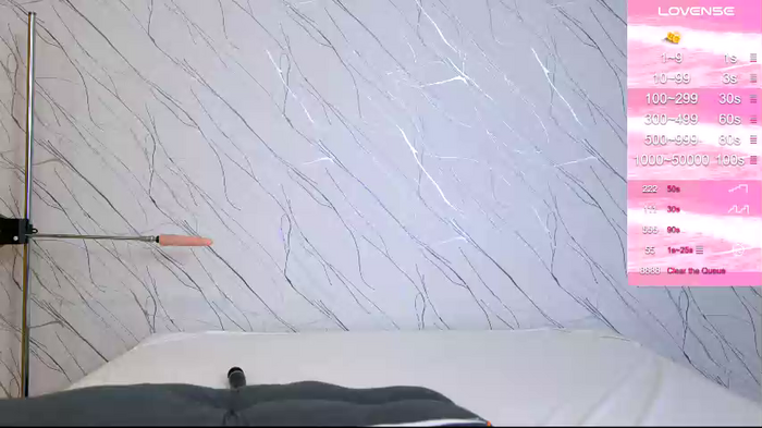 blonde_bigtits