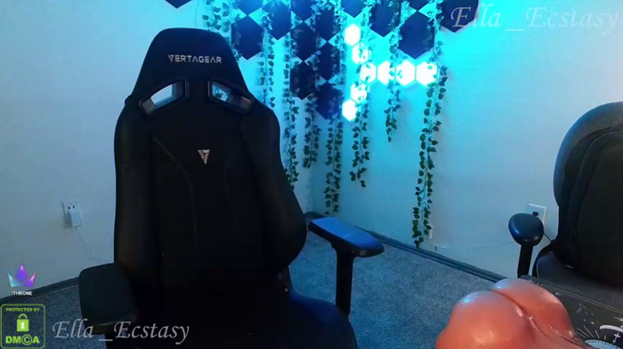ella_ecstasy