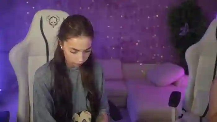 2024/05/05/chaturbate-anabel054-15-44-17