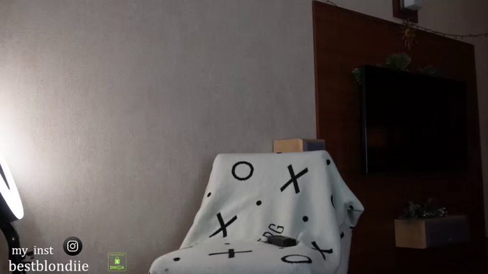 bestblondiiecb