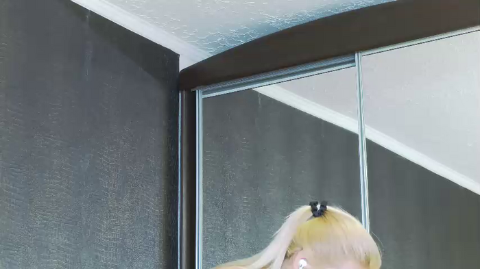 hefner_girl