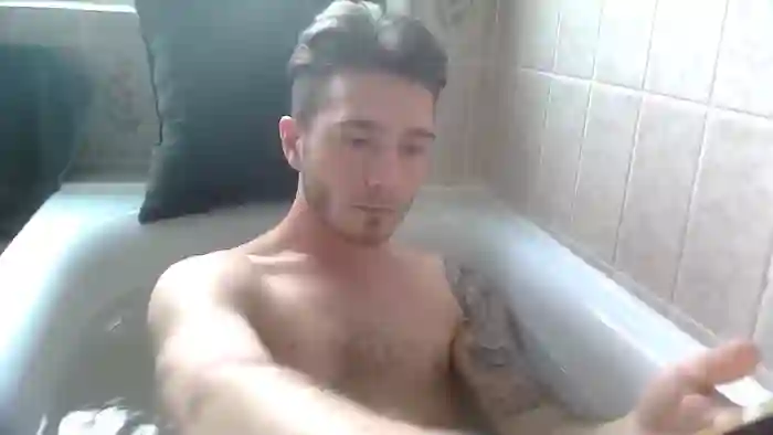 2024/05/05/chaturbate-luisbadx-13-45-10