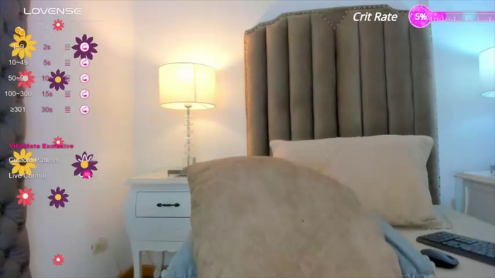 emma_torres__