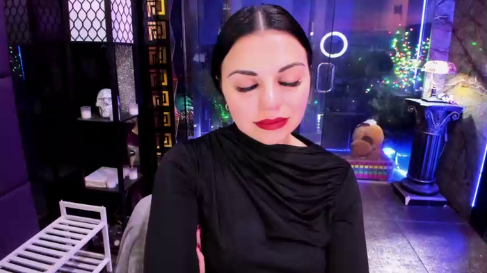 alma_pearl