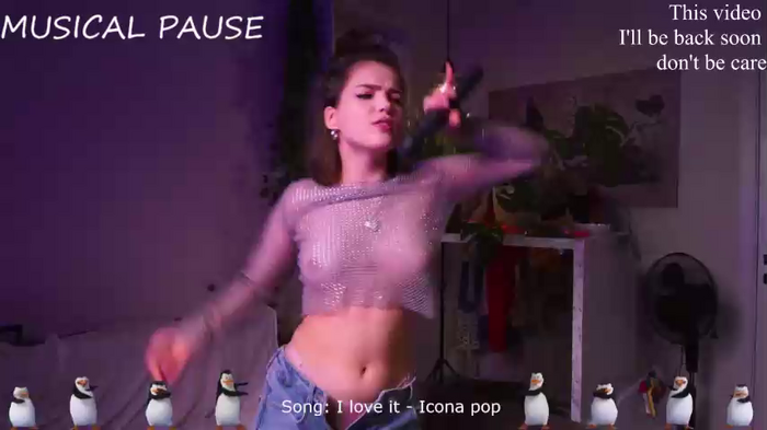 emiliacourtney