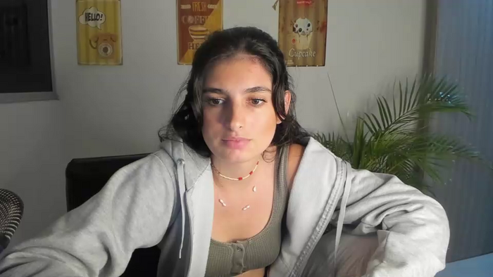 hollyshit_